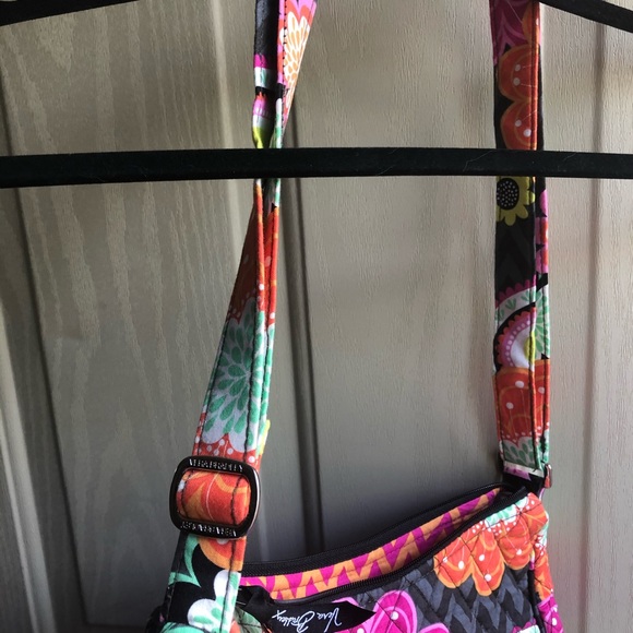 Vera Bradley - Picture 6 of 6